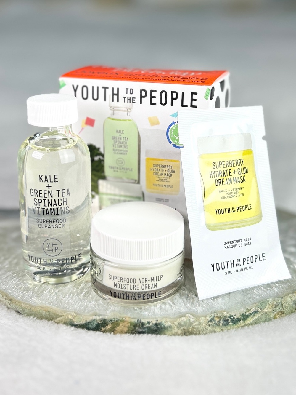Sephora YOUTH TO THE PEOPLE Mini Skincare Set
